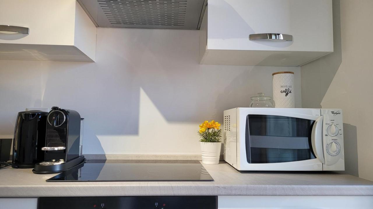 Milano City Apartments - Stylish House Free Wifi-Parking-Airport Dış mekan fotoğraf