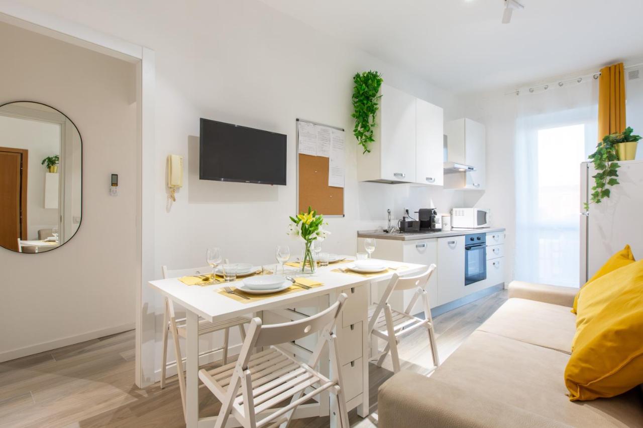 Milano City Apartments - Stylish House Free Wifi-Parking-Airport Dış mekan fotoğraf