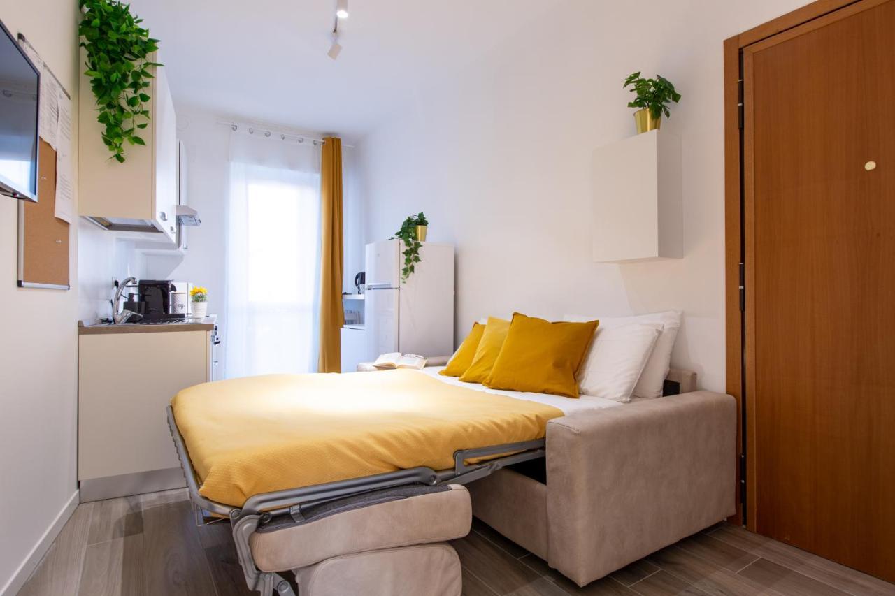 Milano City Apartments - Stylish House Free Wifi-Parking-Airport Dış mekan fotoğraf
